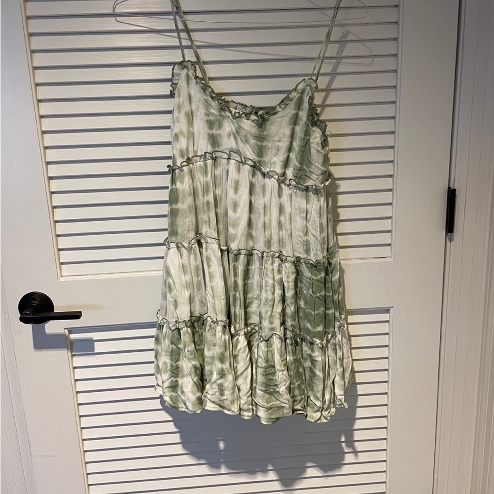 White and green casual dress